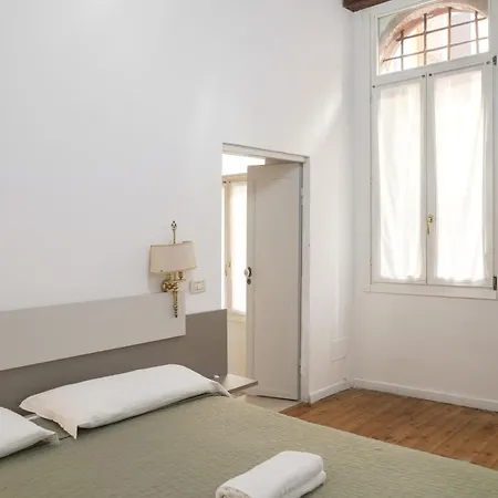 Melusina Apartments Rialto Venice Exterior photo