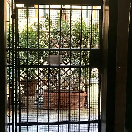 Melusina Apartments Rialto Venice Exterior photo