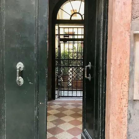 Melusina Apartments Rialto Venice Exterior photo