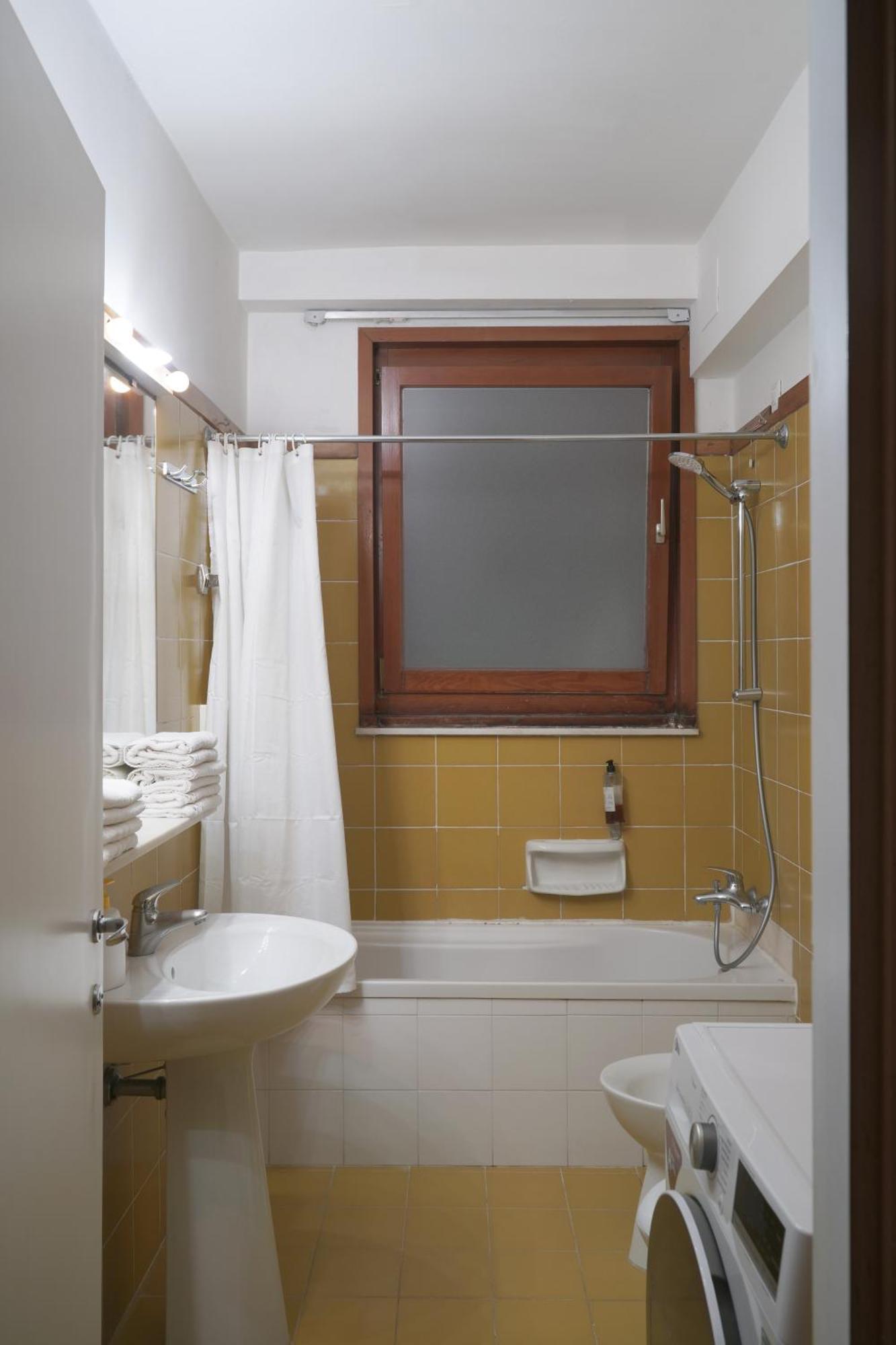 Melusina Rialto Historical Center Apartment Venice