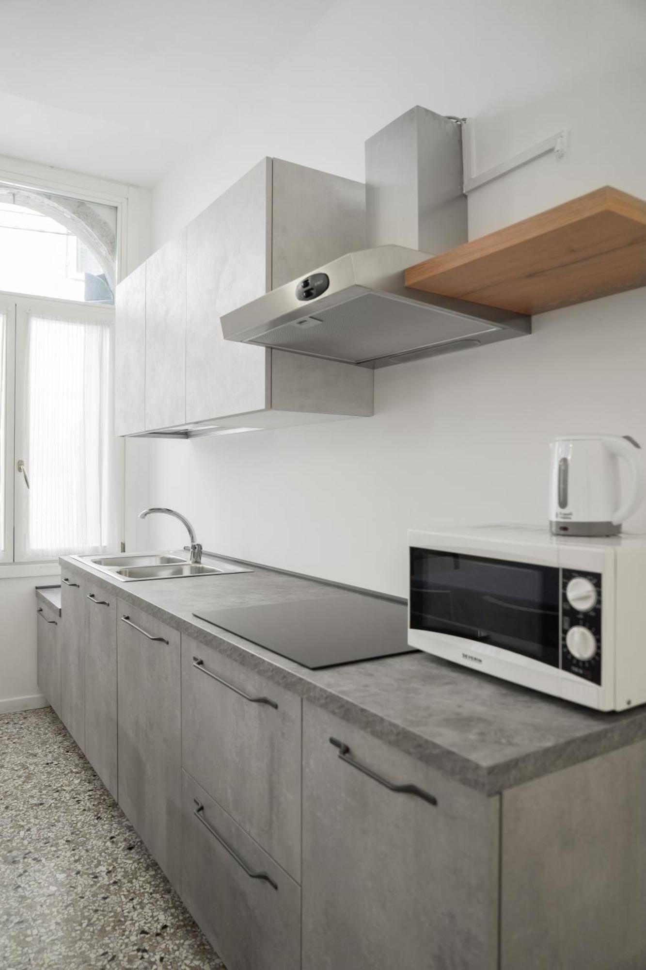 Apartment Melusina Rialto Historical Center