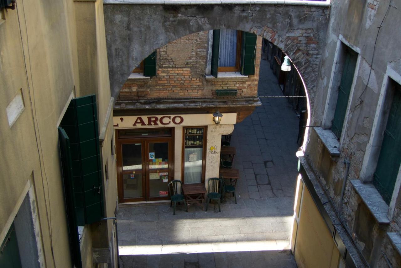 Melusina Rialto Historical Center *